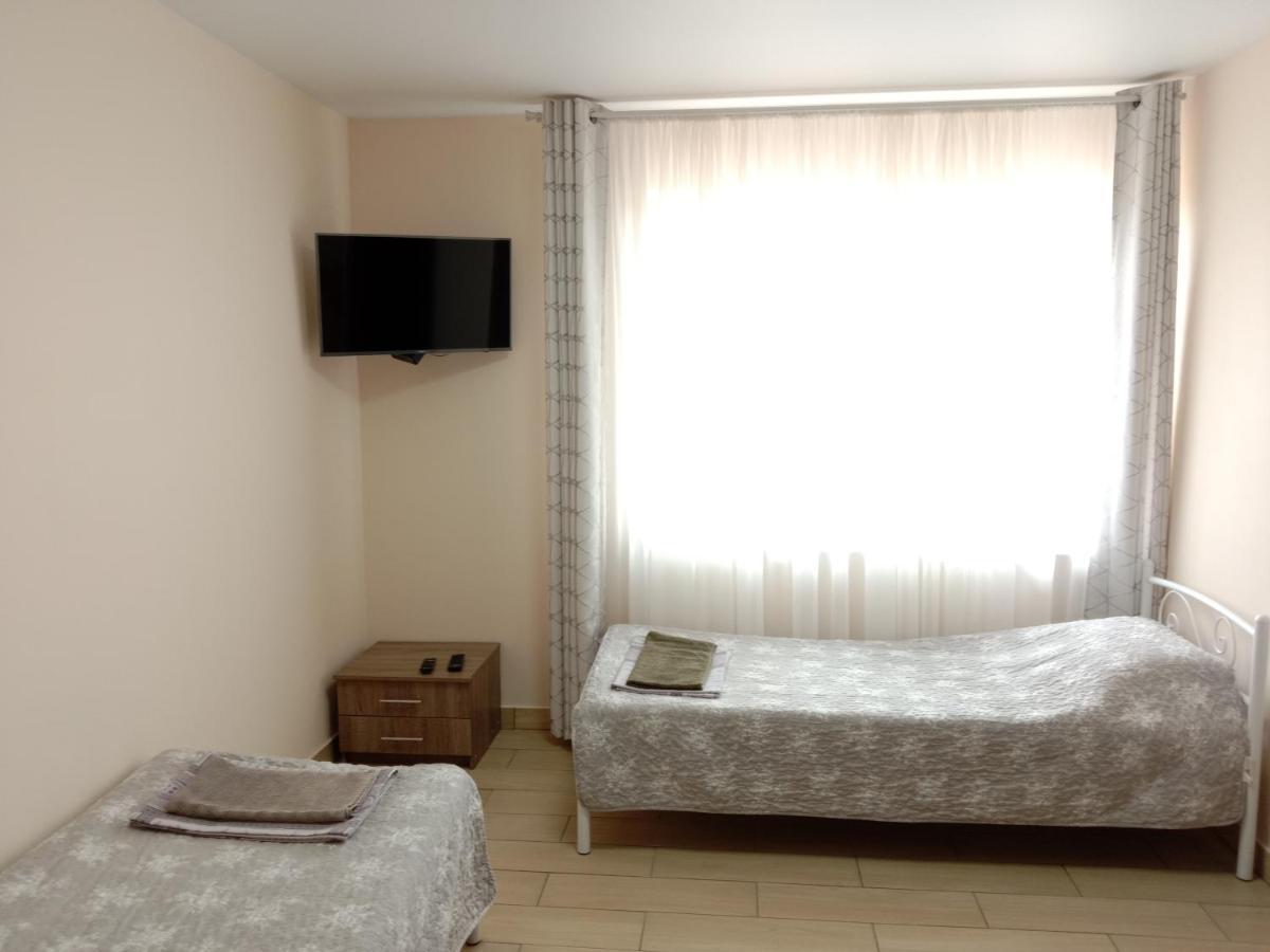 Appartement 105 à Khmelʼnytsʼkyy Extérieur photo