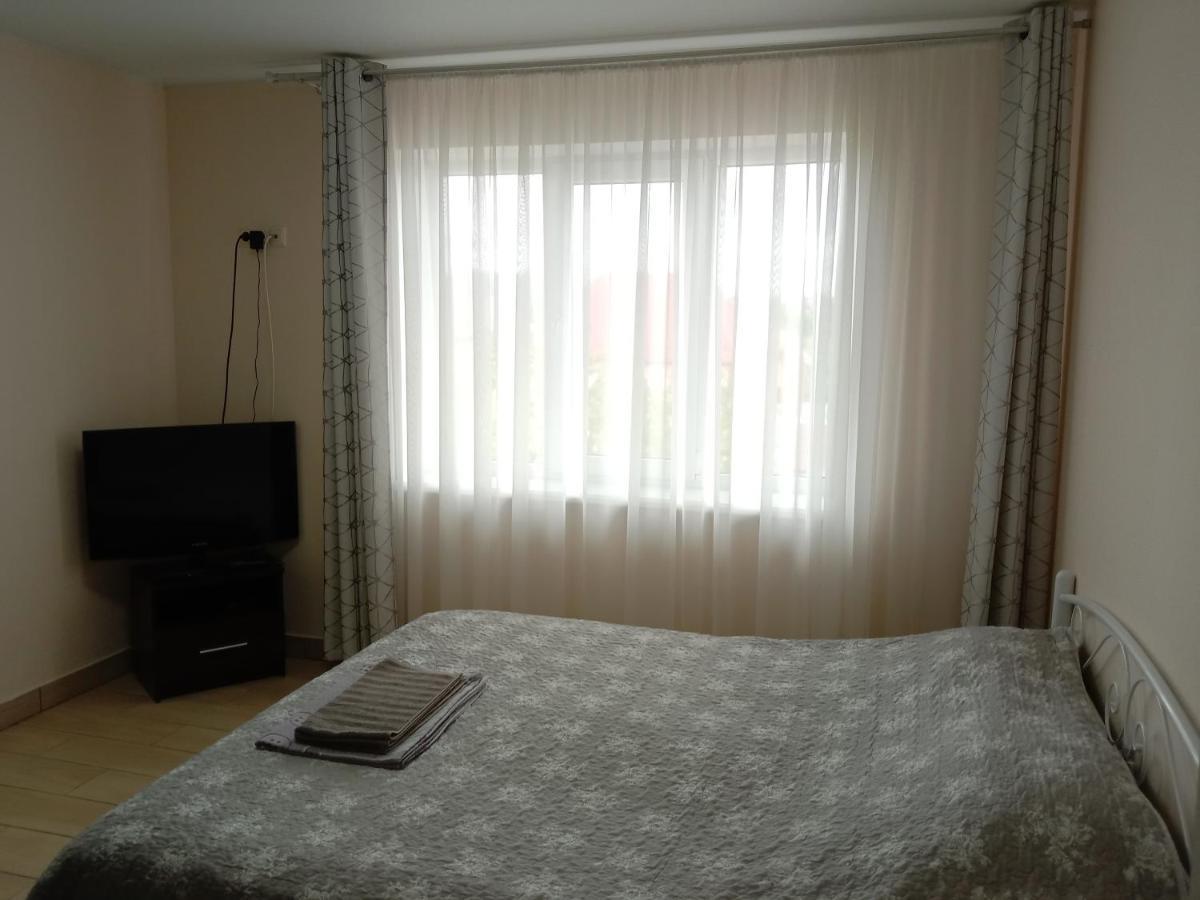 Appartement 105 à Khmelʼnytsʼkyy Extérieur photo