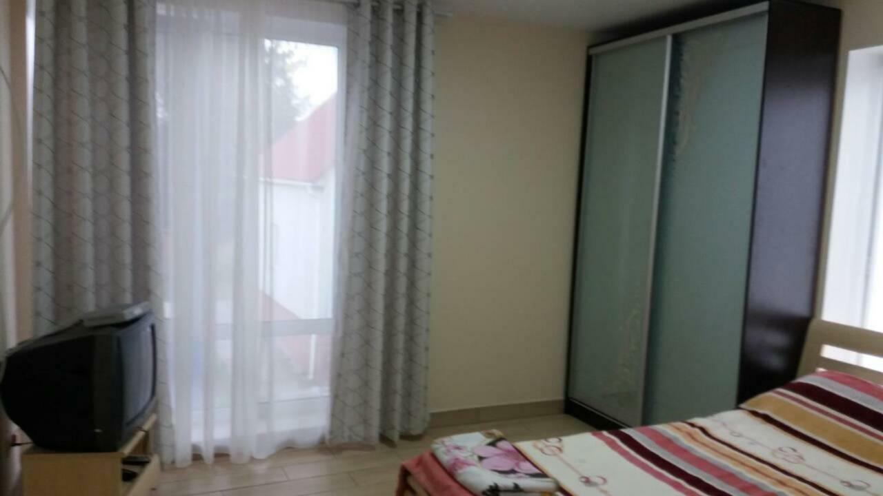 Appartement 105 à Khmelʼnytsʼkyy Extérieur photo